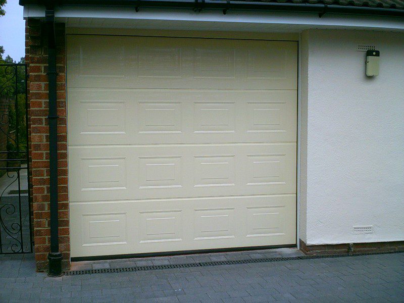 Cream Insulated Garador Sectional Garage Door (After)