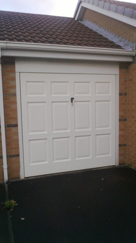 Single Size Rib Style Sectional Garage Door (Before)