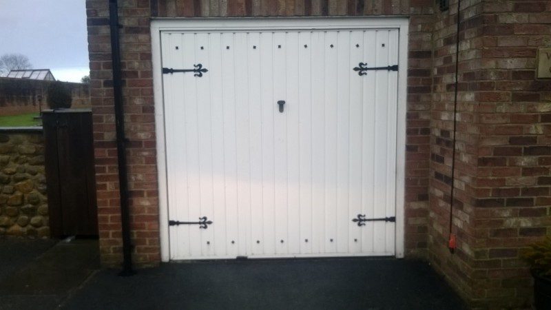 Teckentrup ribbed insulated sectional door (Before)