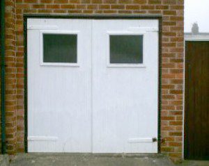 Insulated Roller Garage Door (Before)