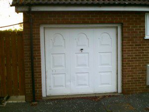 Blue Single Skin Roller Garage Door (Before)