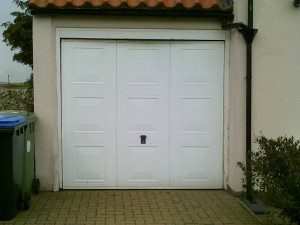 Wentworth Up and Over Garage Door (Before)